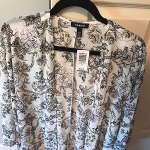 NWT TORRID KIMONO